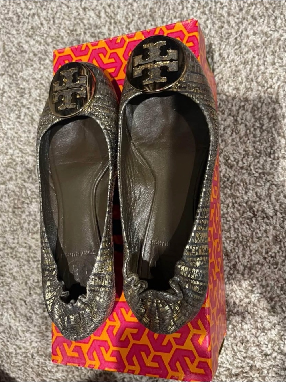Tory Burch Reva Bronze Textured Logo Ballet Flats - Picture 2 of 4